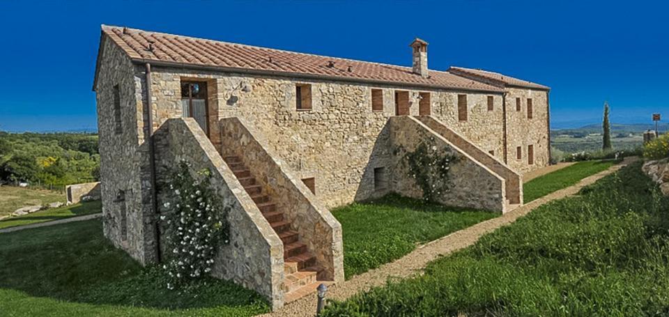 Podere Carceroni Guest House Poggi del Sasso Екстериор снимка