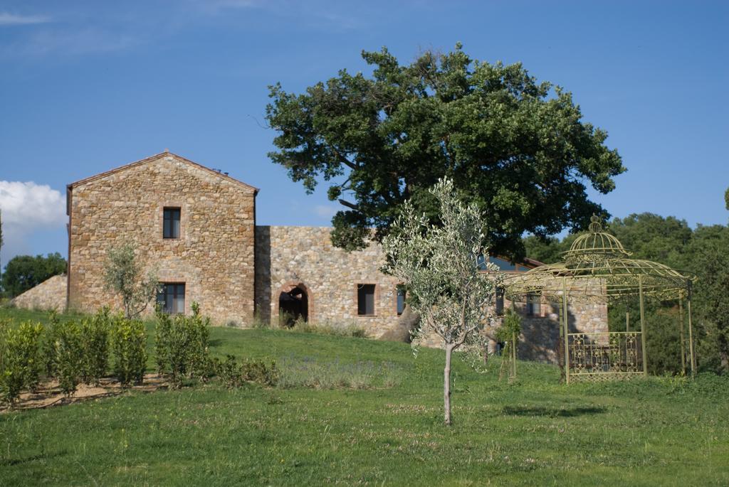 Podere Carceroni Poggi del Sasso Екстериор снимка